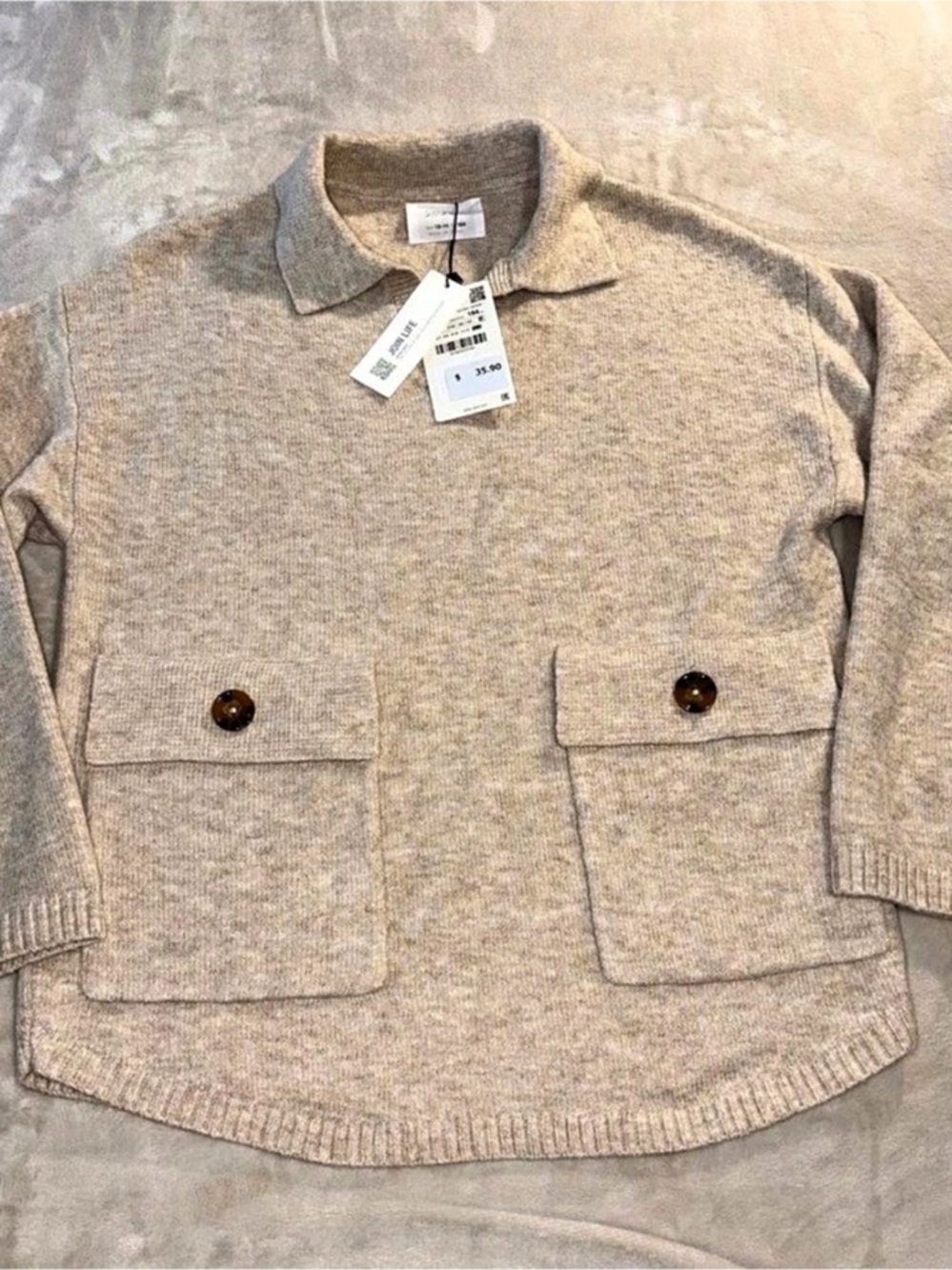 Zara Pocket Sweater in Beige Size Medium